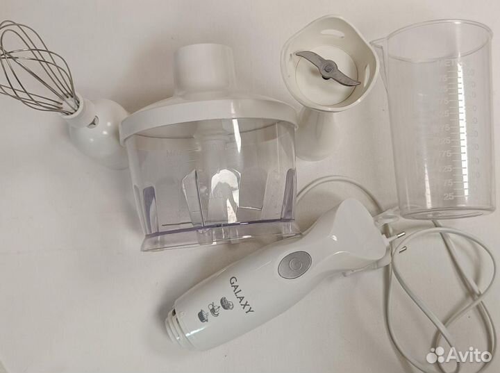 Блендер Galaxy GL2127 белый