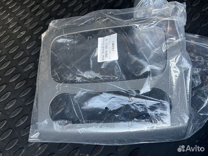 Штатная магнитола с рамкой форд фокус 2 рест