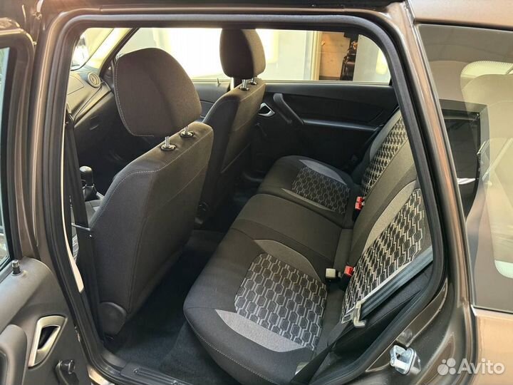 ВАЗ Granta Cross 1.6 МТ, 2024