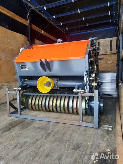 Пресс-подборщик YK 9010, 2023