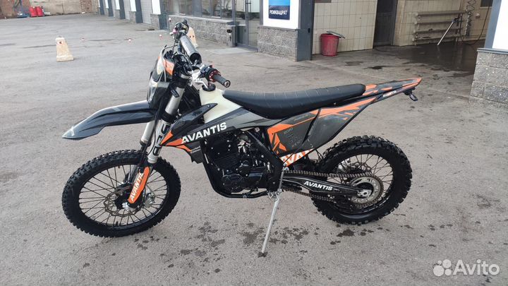 Мотоцикл Avantis Enduro 250 EFI Exclusive с птс