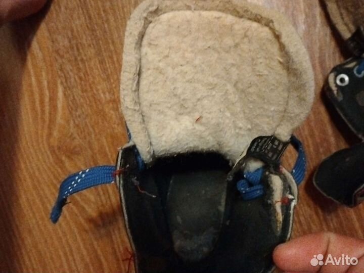 Хоккейные коньки bauer 35 размер