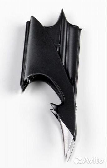 Реплика Neca Batman (1989) Batarang Prop Replica