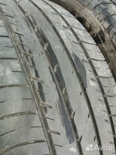 Yokohama dB Decibel E70 215/55 R17