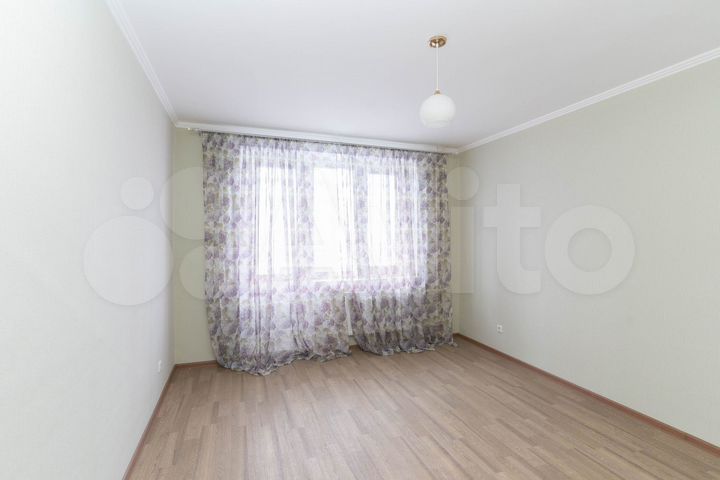 3-к. квартира, 90 м², 8/14 эт.