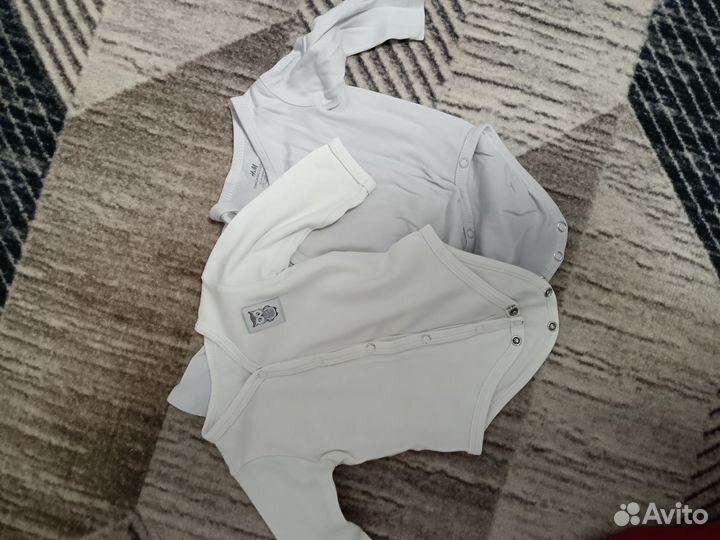 Одежда для новорожденных пакетом 50-56-62