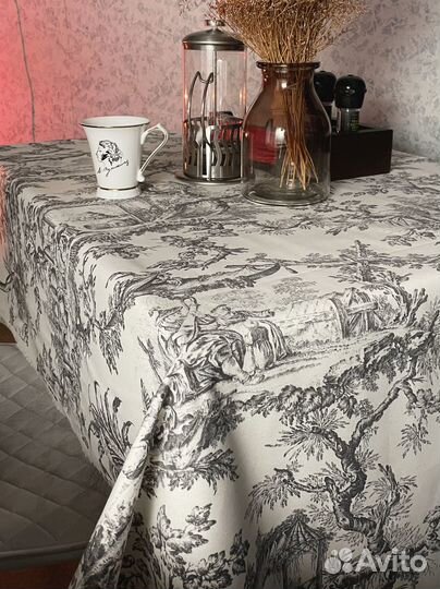 Скатерть в стиле Zara Home