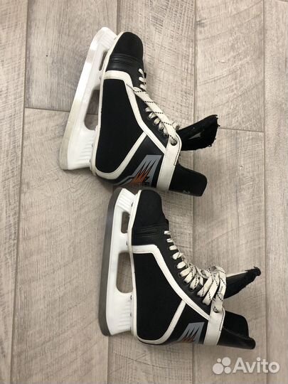 Коньки хоккейные 45 размер