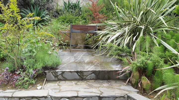 Дом 180 м² на участке 5 сот.