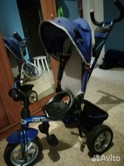 Прогулочная коляска