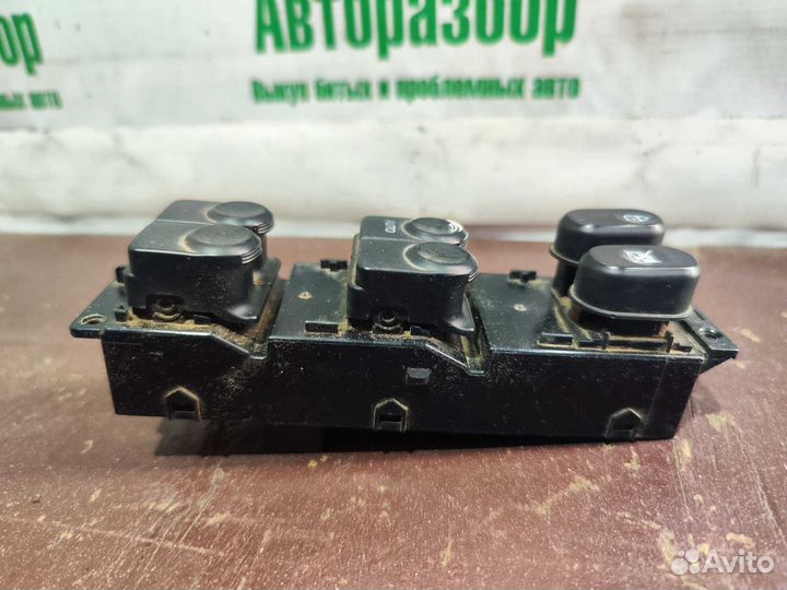 Блок управления стеклоподъемниками Hyundai Solaris