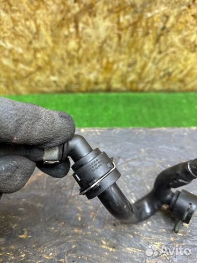 Патрубок системы охлаждения Audi Q7 4L 3.0 BUG