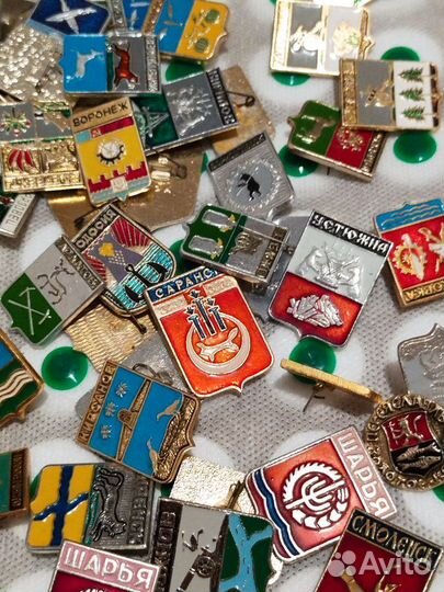 Значки гербы городов