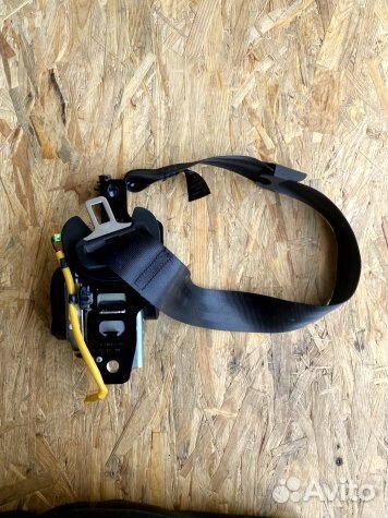 Kia Sportage 4 передний правый ремень