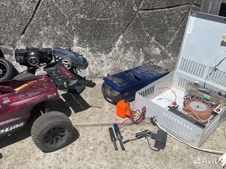 Бензиновая машинка на радиоуправлении