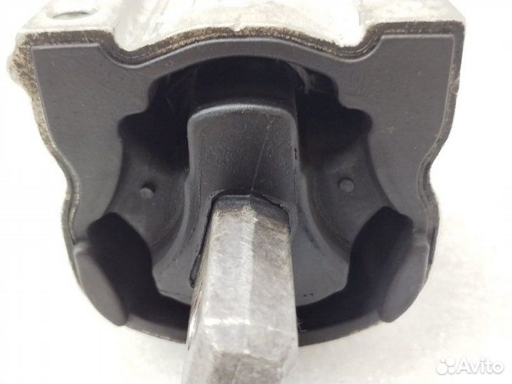 Подушка АКПП Mercedes-Benz S-Class W221 5.5 M273