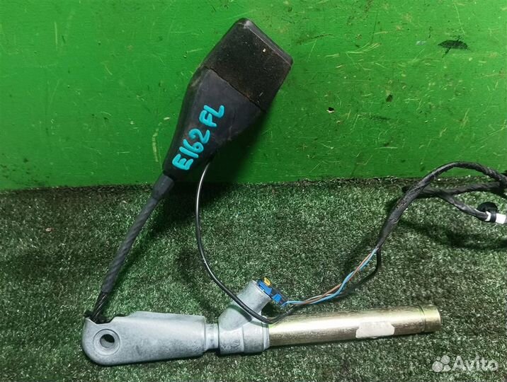 Замок ремня безопасности передний левый Renault M