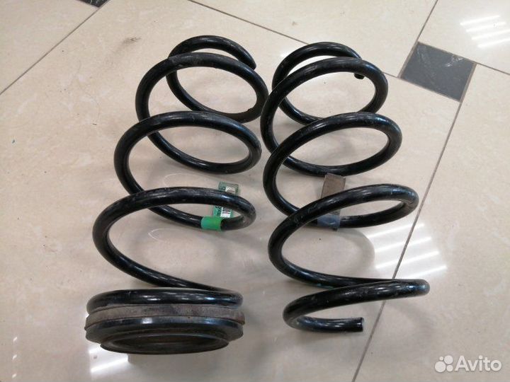 Передние пружины Jeep Cherokee KL ED6 2014