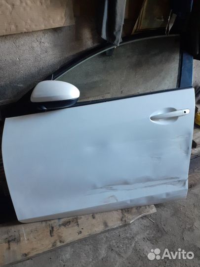 Двери на мазда 3