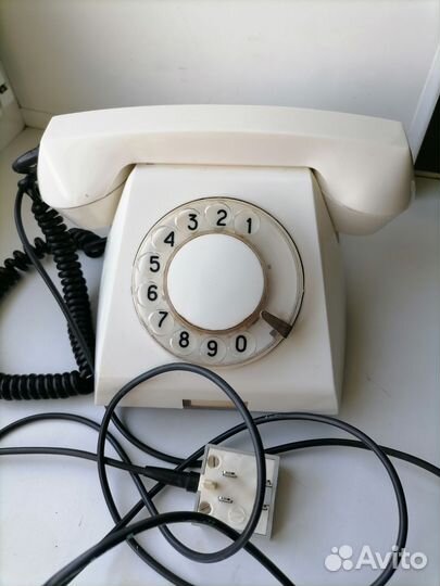 Стационарный телефон