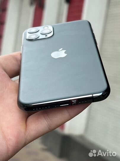 iPhone 11 Pro, 256 ГБ