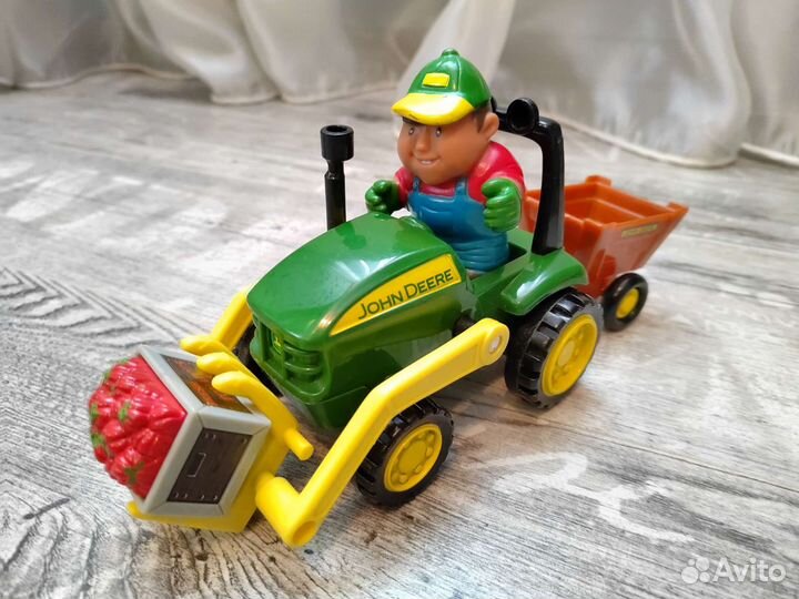 Набор тракторов John Deere