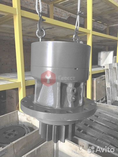 Поворотный редуктор JCB JS220S JRC0007