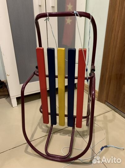 Санки со спинкой дим длина 83 см, ширина 39 см