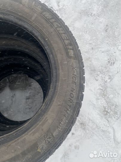 Michelin X-Ice North 4 SUV 225/60 R17