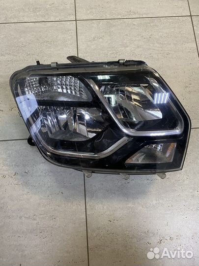Фара duster правая