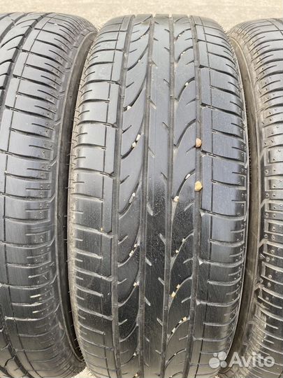 Bridgestone Dueler H/P Sport 215/60 R17