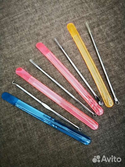 Косметические инструменты от прыщей