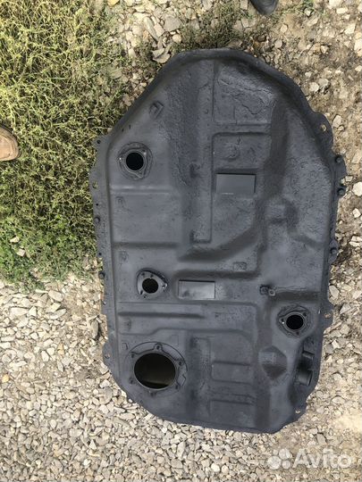 Топливный бак mitsubishi lancer 9