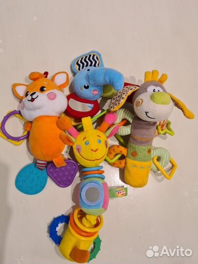 Развивающие игрушки для малышей 