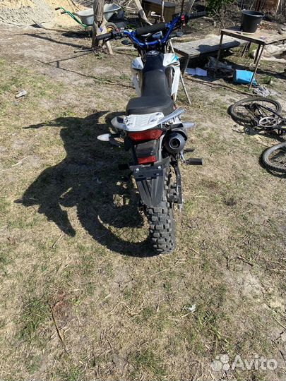 Мотоцикл эндуро мото