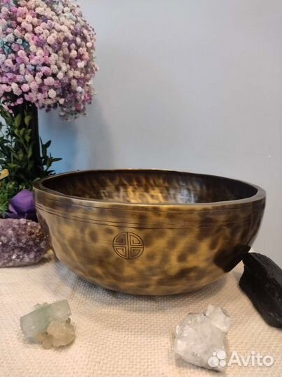 Поющая тибетская чаша