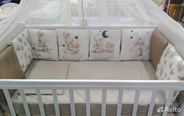 Комплект в детскую кроватку