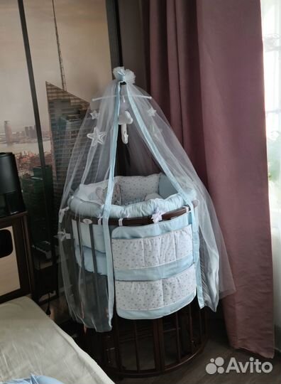 Детская кроватка трансформер с маятником