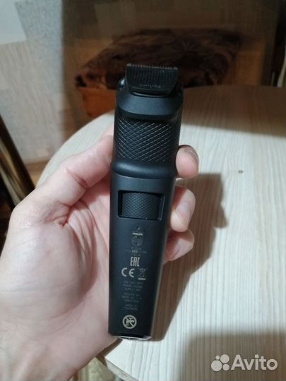 Машинка триммер для подстригания бороды и головы