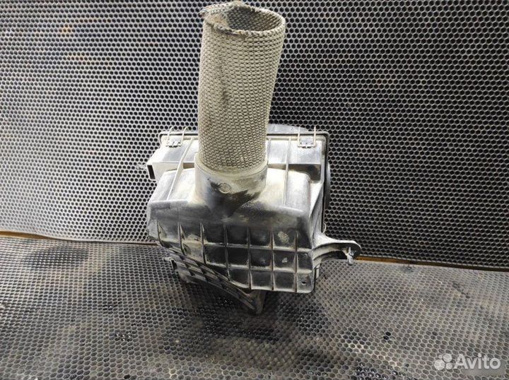 Корпус воздушного фильтра Opel Omega B