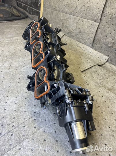Впускной коллектор bmw b37 AGR 11618513854