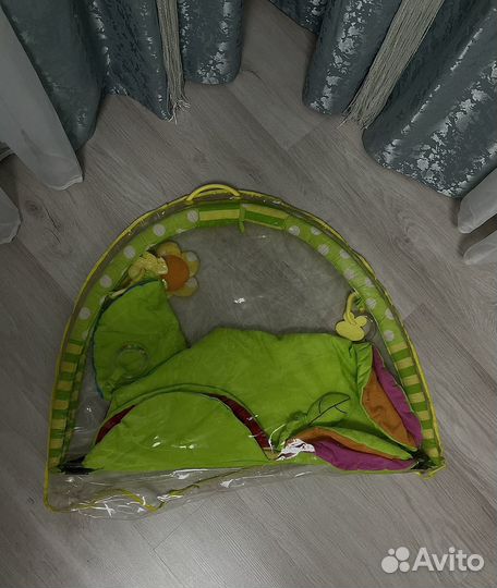 Развивающий коврик