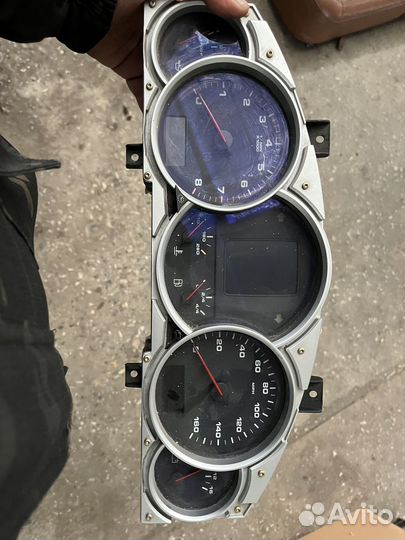 Щиток приборов porsche cayenne 2005 год