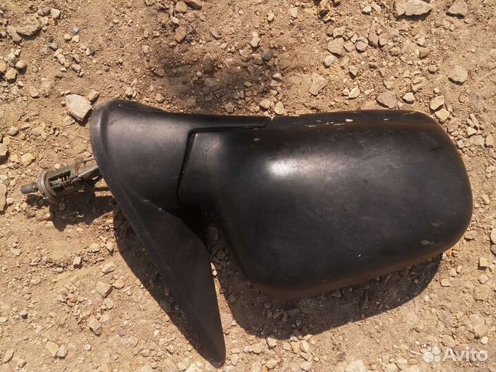 Зеркало левое Skoda Felicia