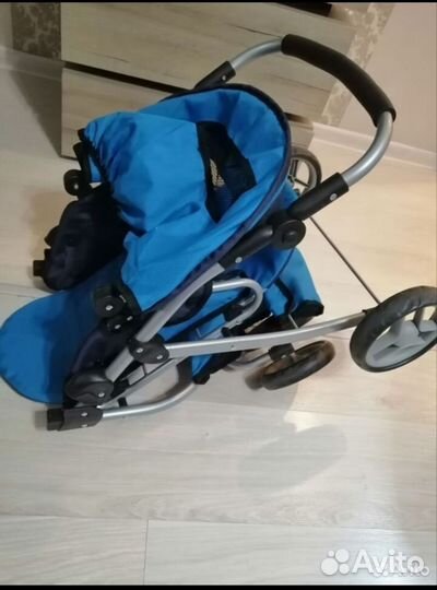 Коляска для кукол