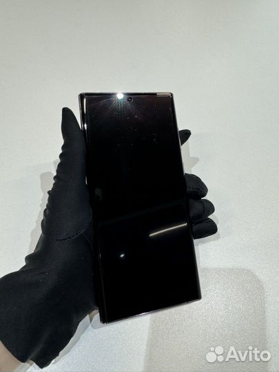 Samsung Galaxy S22 Ultra, 12/256 ГБ