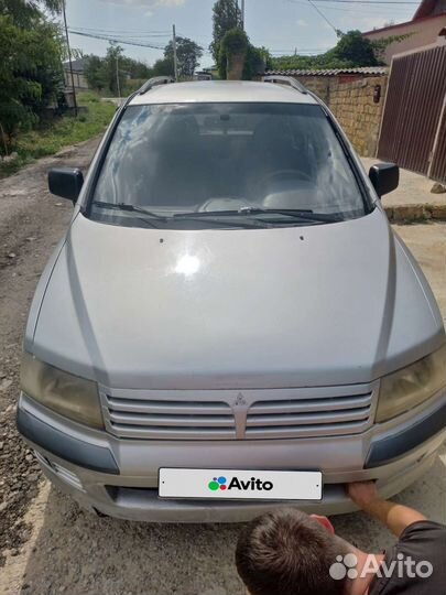 Mitsubishi Space Wagon 2.0 МТ, 2001, 450 247 км