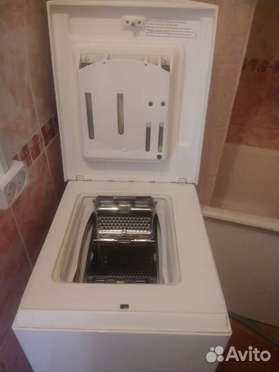 Стиральная машина с вертикальной загрузкой