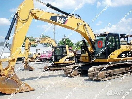 Стекло для экскаватора гусеничного Caterpillar 319