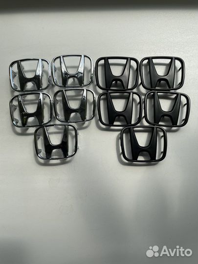 Эмблема на руль honda